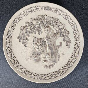 1978 Santa's Helpers Cats First Christmas Collector Plate Poole Pottery England